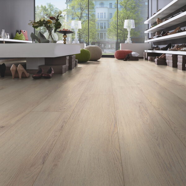 Norfolk Oak Beige · D80582 — в интерьере